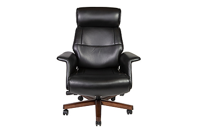Кресло для руководителя Вагнер А2067 black leather - фото товара 2 из 6