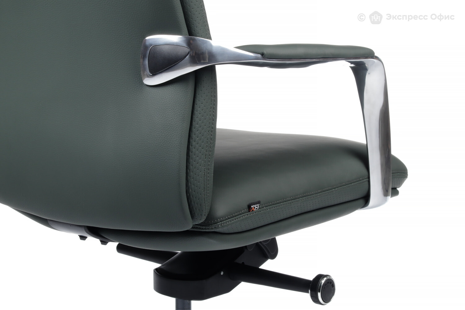 Кресло для руководителя RV Design Pablo A2216-1 - фото товара 8 из 13