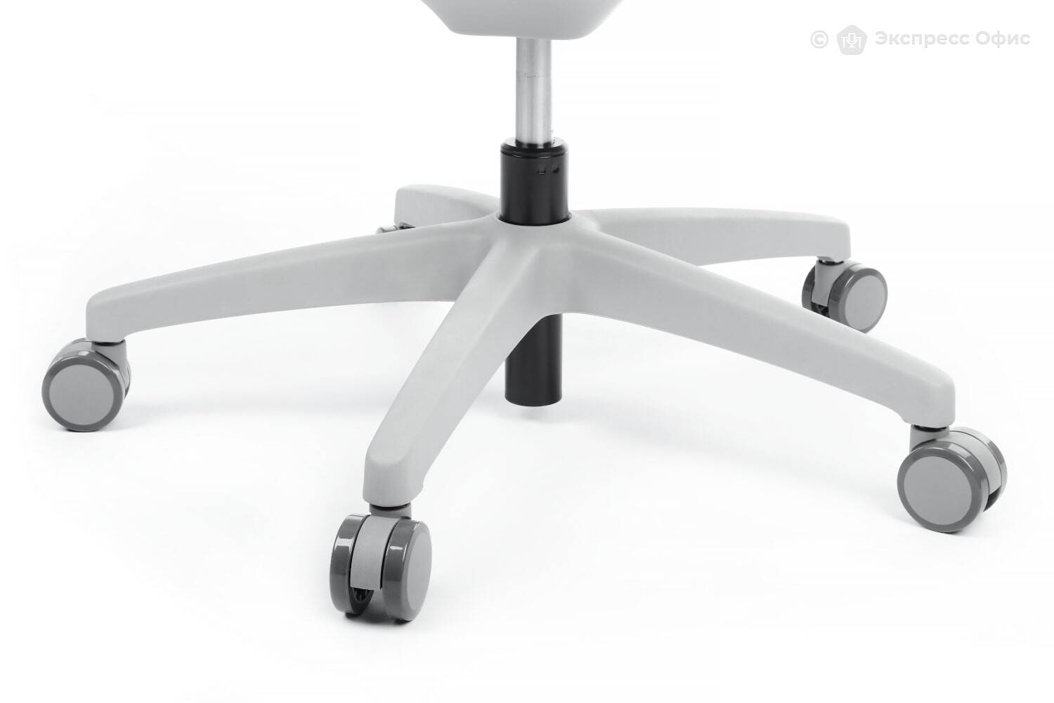 Кресло офисное Miller YX-300 - фото товара 14 из 16