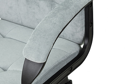Кресло для руководителя Бюрократ CH 002 LT28 - фото товара 5 из 9