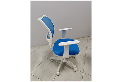 Кресло компьютерное детское Бюрократ CH-W797/LB/TW-55 - фото товара 3 из 14