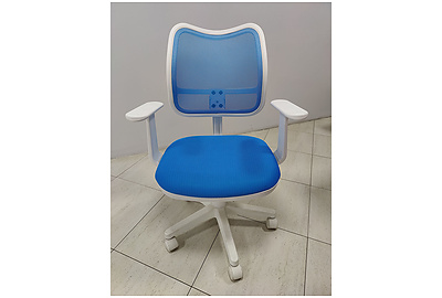 Кресло компьютерное детское Бюрократ CH-W797/LB/TW-55 - фото товара 2 из 14