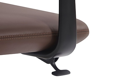 Кресло для руководителя RV Design Venetto FK013-B12 - фото товара 14 из 16