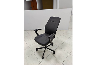 Кресло офисное Бюрократ CH-605/BLACK - фото товара 2 из 15