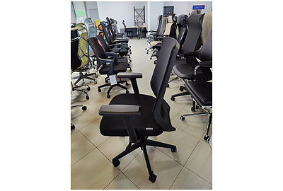 Кресло офисное Mono Black LB - фото товара 4 из 9