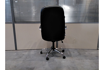 Кресло для руководителя Бюрократ T-898SL/BLACK - фото товара 5 из 18