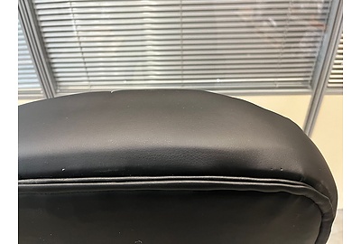 Кресло для руководителя Бюрократ T-898SL/BLACK - фото товара 10 из 22