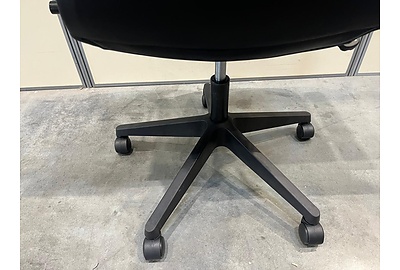 Кресло для руководителя Бюрократ CH-608/ECO/BLACK - фото товара 5 из 13
