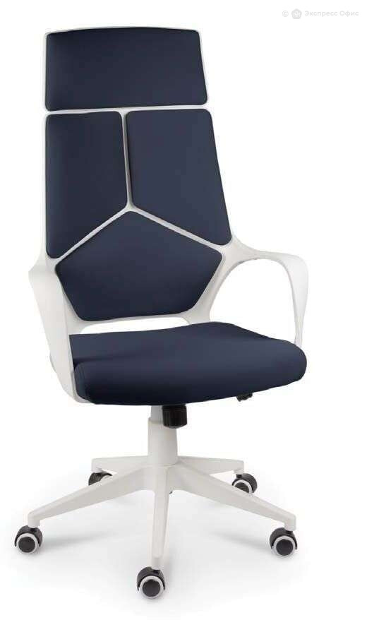 Кресло для руководителя IQ white - фото товара 1 из 3