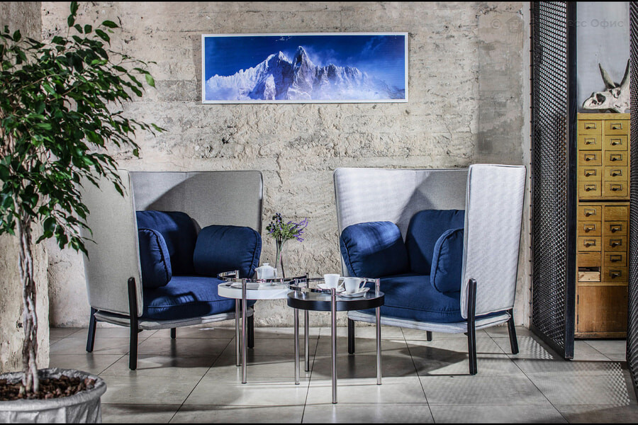 Коллекция мягкой мебели Bellagio Ткань UNO Silver/Ткань UNO Blue - фото товара 1 из 3